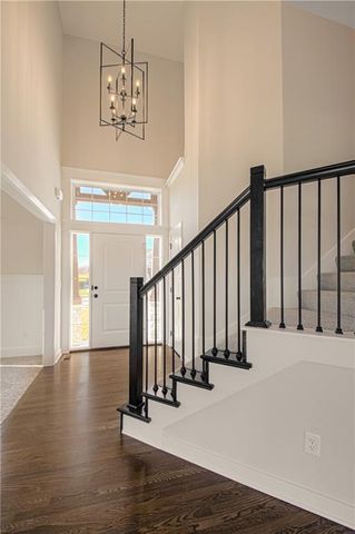 6004 NE 118th Street, Kansas City, MO 64156