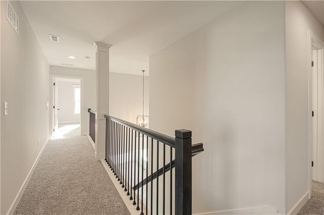 6004 NE 118th Street, Kansas City, MO 64156