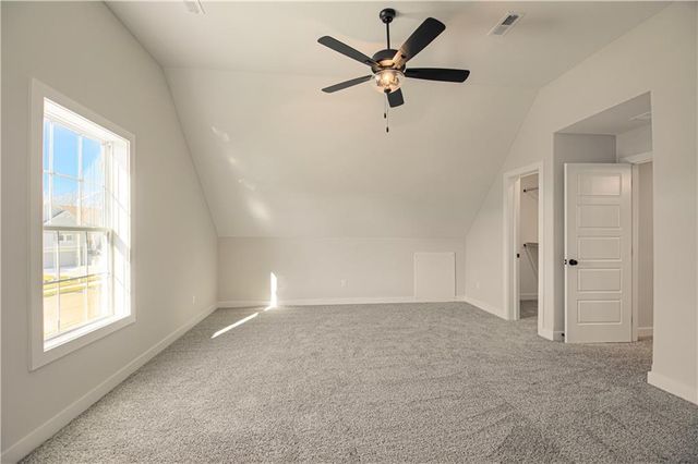 6004 NE 118th Street, Kansas City, MO 64156