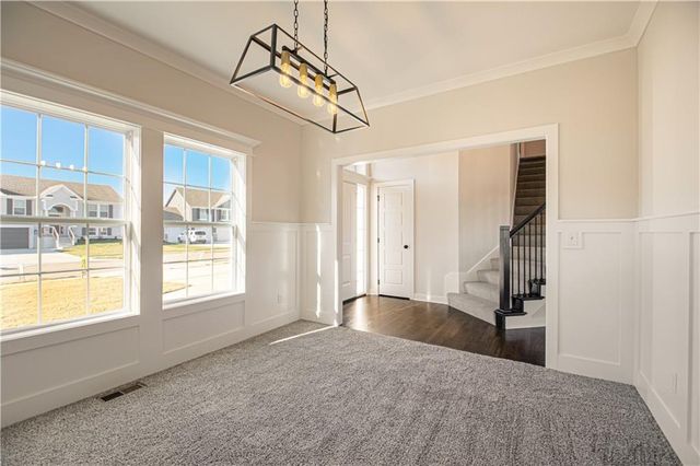 6004 NE 118th Street, Kansas City, MO 64156