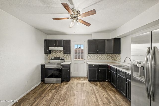 7619 W Clarendon Avenue, Phoenix, AZ 85033