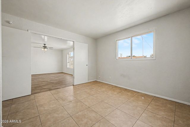 7619 W Clarendon Avenue, Phoenix, AZ 85033