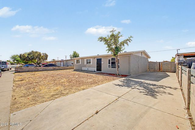 7619 W Clarendon Avenue, Phoenix, AZ 85033