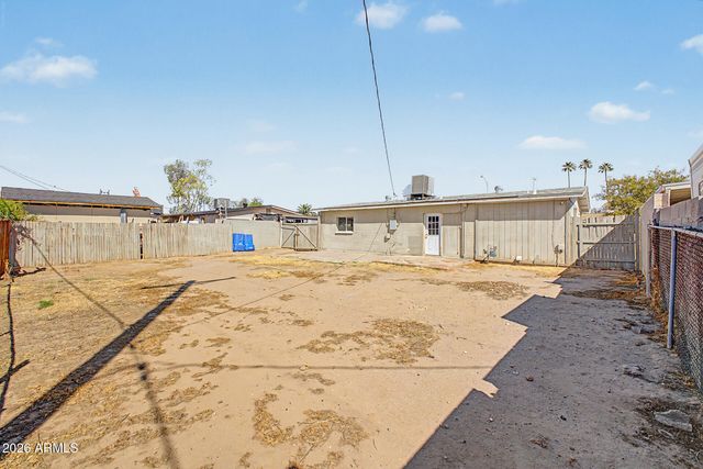 7619 W Clarendon Avenue, Phoenix, AZ 85033