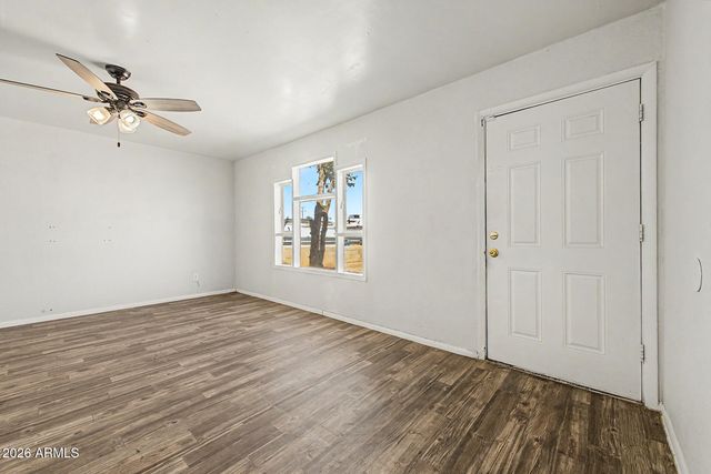 7619 W Clarendon Avenue, Phoenix, AZ 85033