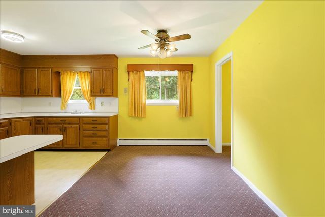 4986 TREHER RD, Fayetteville, PA 17222
