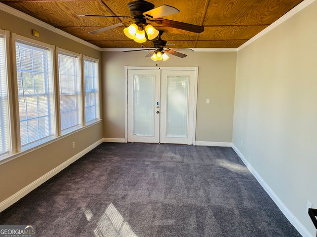 2890 Garnet Way, College Park, GA 30349