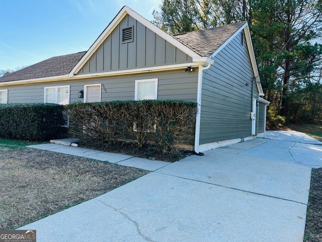 2890 Garnet Way, College Park, GA 30349