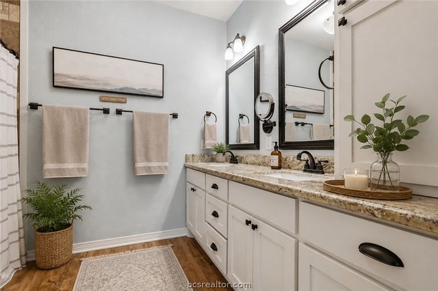 9669 Woodview Drive, College Station, TX 77845