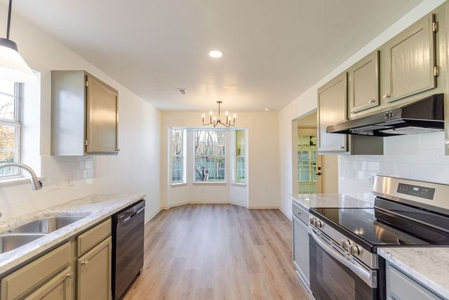 1729 Oxford Place, Springdale, AR 72764