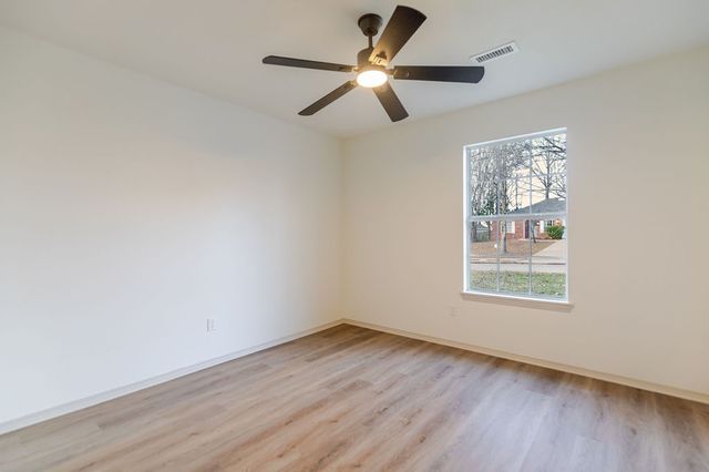 1729 Oxford Place, Springdale, AR 72764