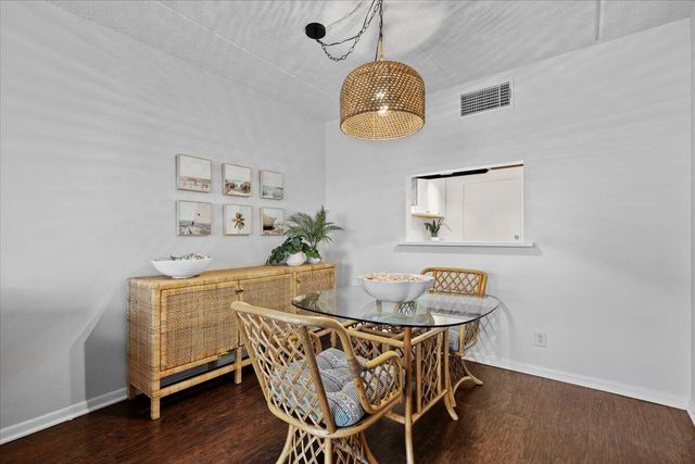 4500 N Flagler Drive D16, West Palm Beach, FL 33407