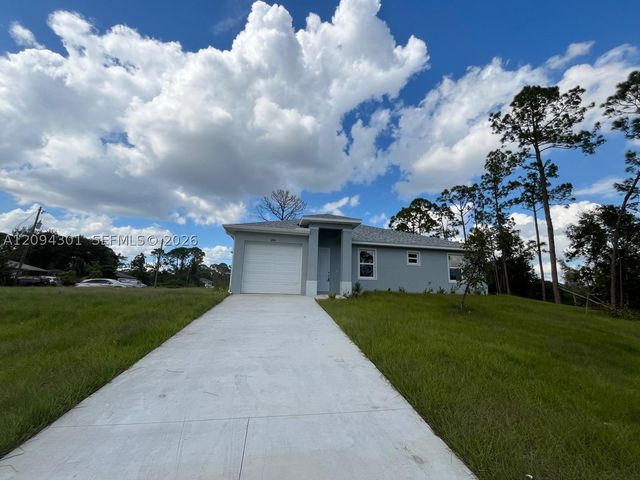4700 29th St SW 4700, Lehigh Acres, FL 33973