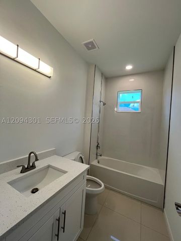 4700 29th St SW 4700, Lehigh Acres, FL 33973