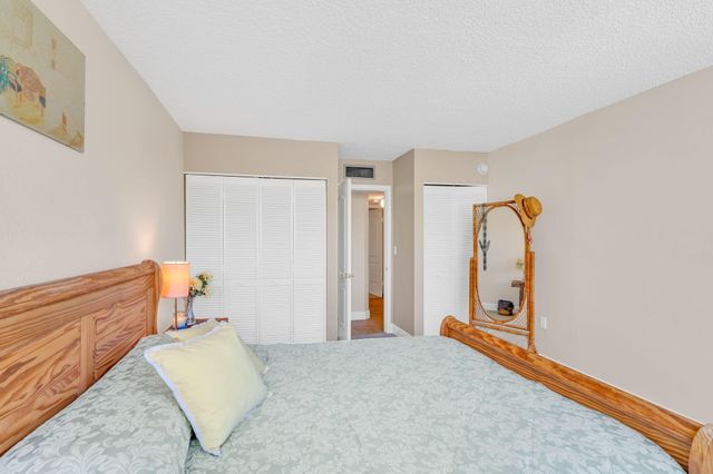 104350 Overseas Hwy Apt B203, Key Largo, FL 33037