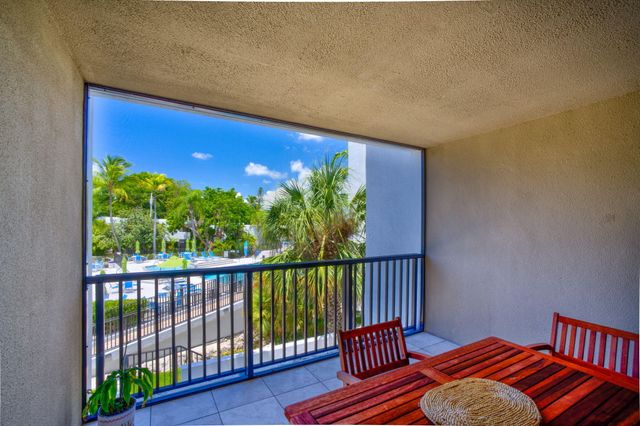 104350 Overseas Hwy Apt B203, Key Largo, FL 33037