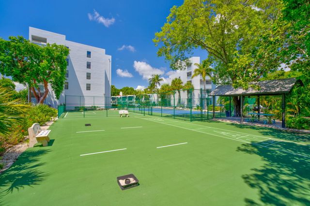 104350 Overseas Hwy Apt B203, Key Largo, FL 33037