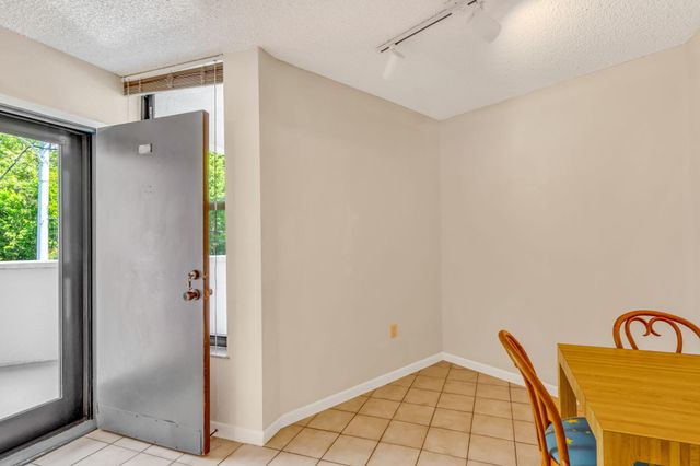 104350 Overseas Hwy Apt B203, Key Largo, FL 33037