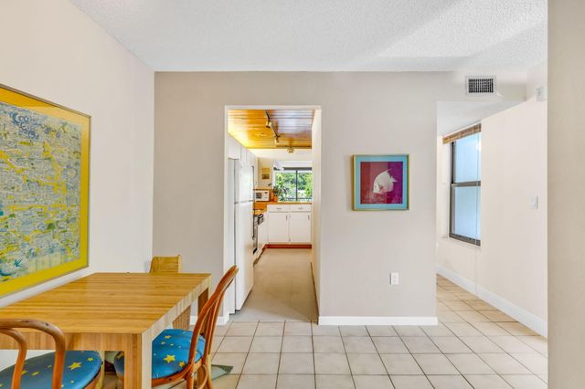 104350 Overseas Hwy Apt B203, Key Largo, FL 33037