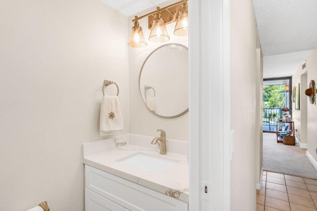 104350 Overseas Hwy Apt B203, Key Largo, FL 33037