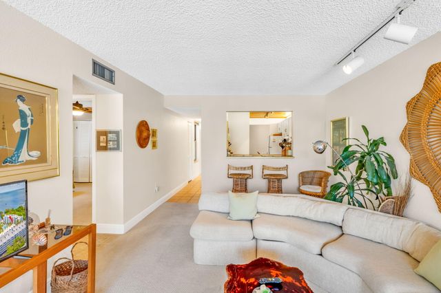 104350 Overseas Hwy Apt B203, Key Largo, FL 33037