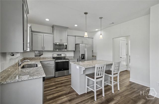 912 Meloney Drive, Hinesville, GA 31313