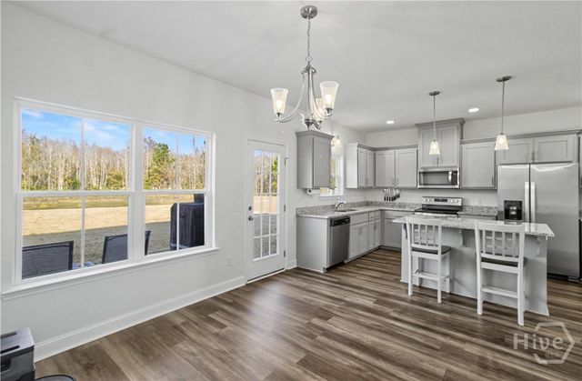 912 Meloney Drive, Hinesville, GA 31313