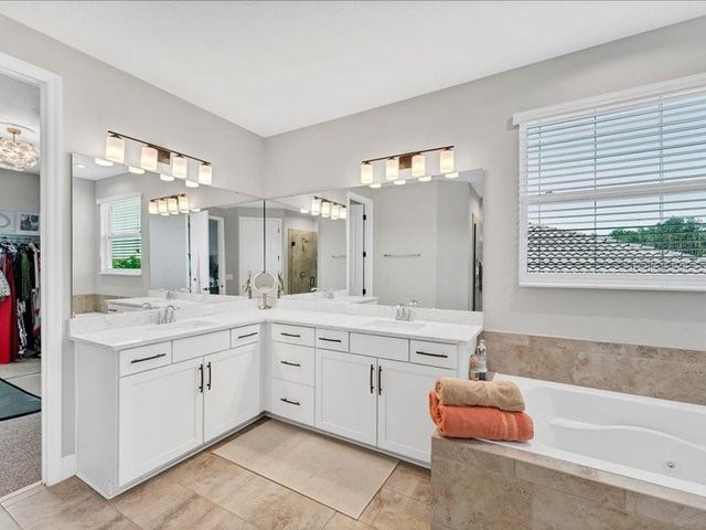 8408 LUDINGTON CIRCLE, Orlando, FL 32836