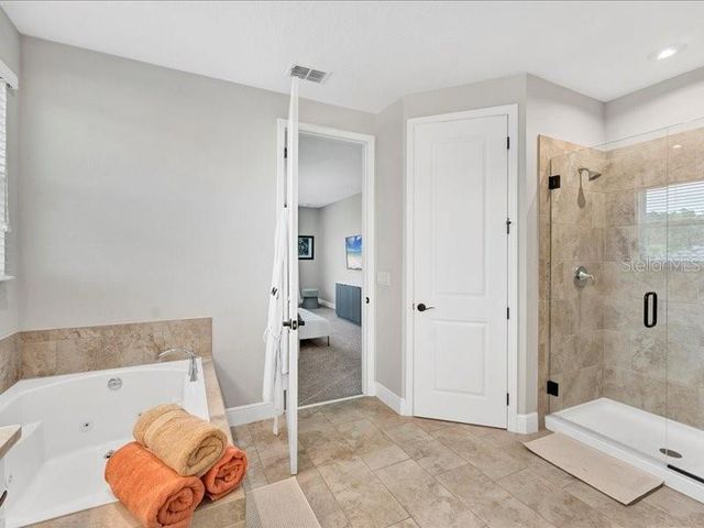 8408 LUDINGTON CIRCLE, Orlando, FL 32836