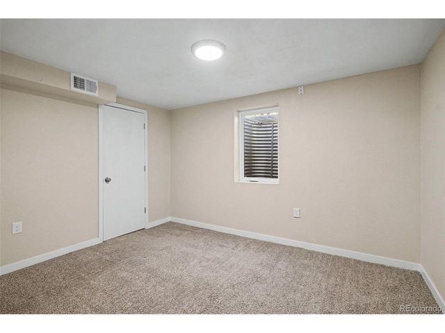 1785 Florence St, Aurora, CO 80010