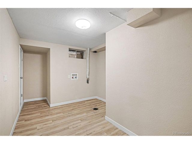 1785 Florence St, Aurora, CO 80010