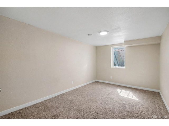 1785 Florence St, Aurora, CO 80010