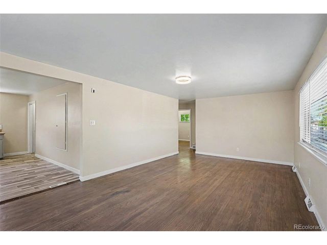 1785 Florence St, Aurora, CO 80010