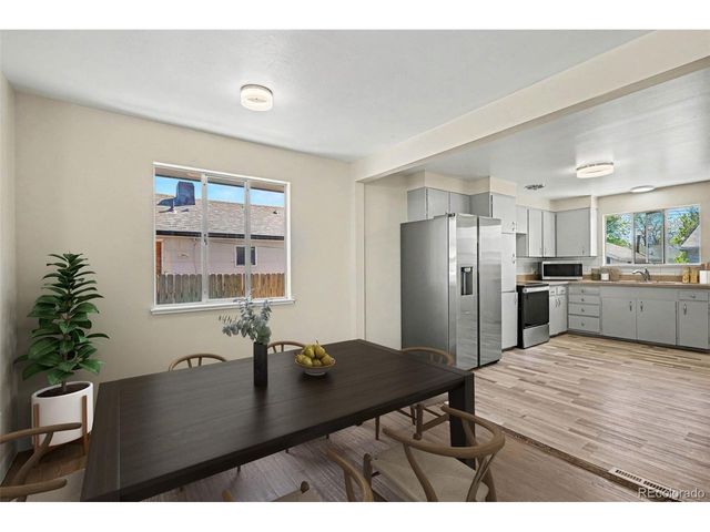 1785 Florence St, Aurora, CO 80010
