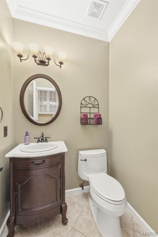 604 Wyndham Crossings Circle, Des Peres, MO 63131