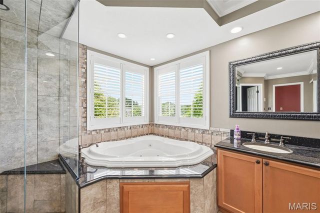 604 Wyndham Crossings Circle, Des Peres, MO 63131