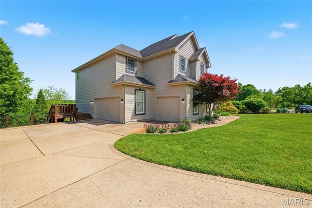 604 Wyndham Crossings Circle, Des Peres, MO 63131
