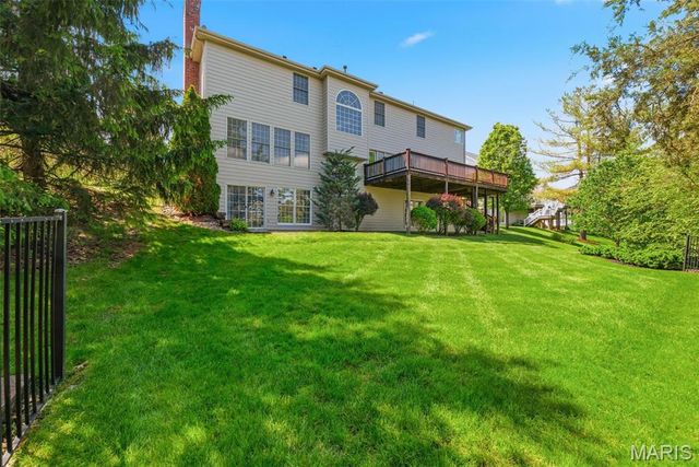 604 Wyndham Crossings Circle, Des Peres, MO 63131