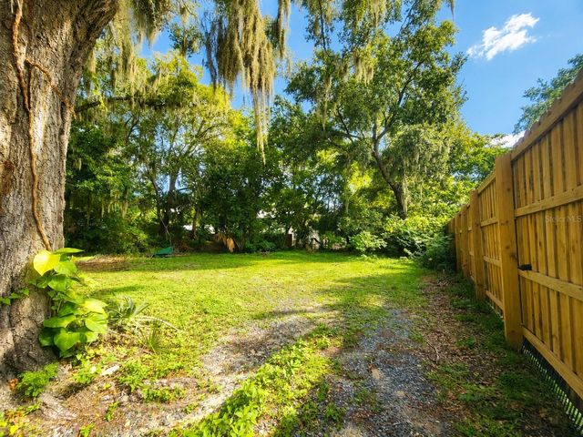 617 NE 25TH AVENUE, Ocala, FL 34470