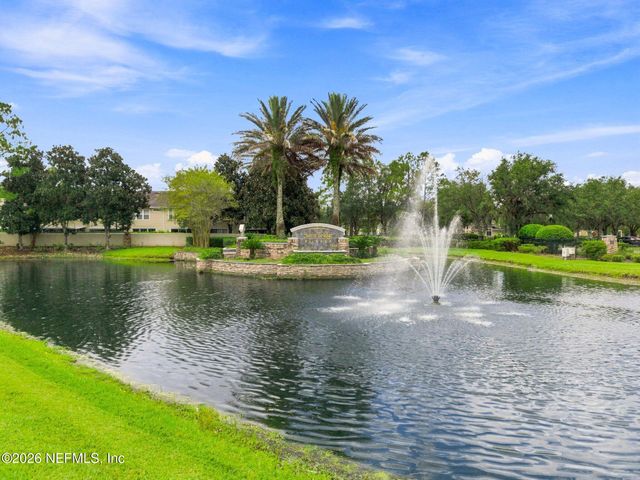 7990 BAYMEADOWS Road E 201, Jacksonville, FL 32256