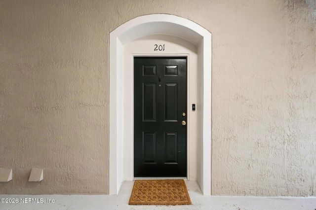 7990 BAYMEADOWS Road E 201, Jacksonville, FL 32256