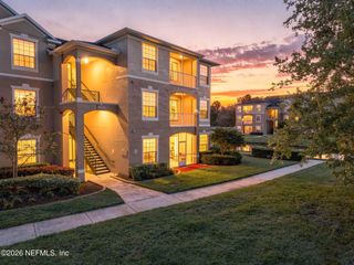 7990 BAYMEADOWS Road E 201, Jacksonville, FL 32256