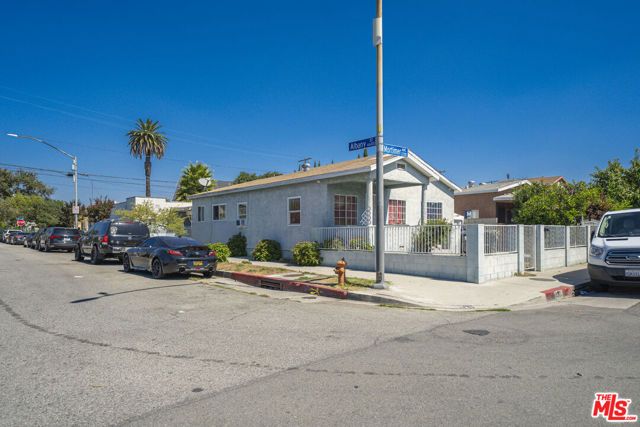 2201 Mortimer Street, Huntington Park, CA 90255