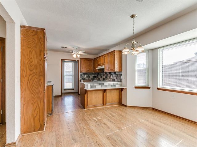 1316 Greenfield Drive, Edmond, OK 73012