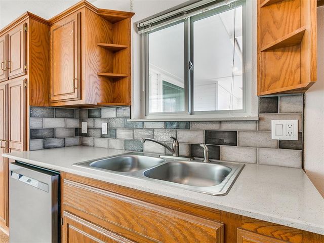 1316 Greenfield Drive, Edmond, OK 73012