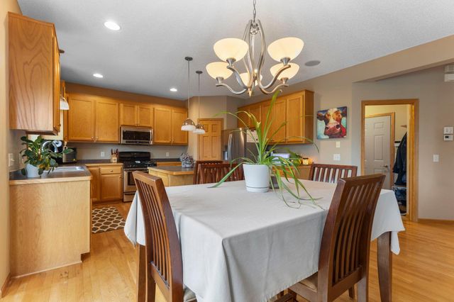 1122 Drew Drive, Woodbury, MN 55129