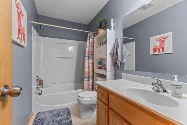 1122 Drew Drive, Woodbury, MN 55129