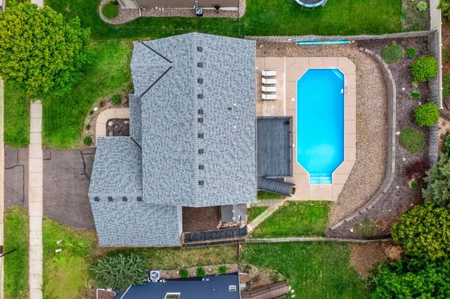 1122 Drew Drive, Woodbury, MN 55129