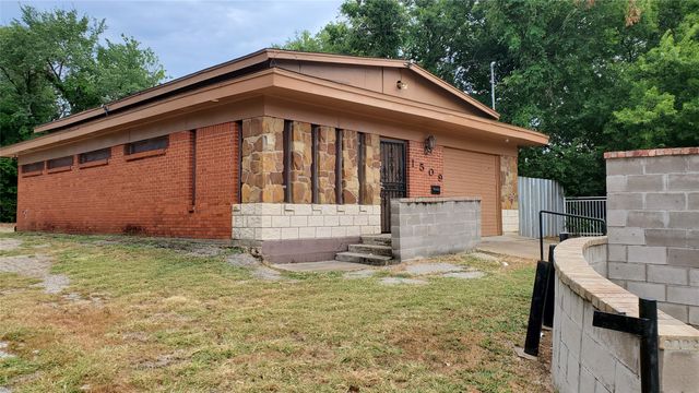 1509 Miller Avenue, Fort Worth, TX 76105