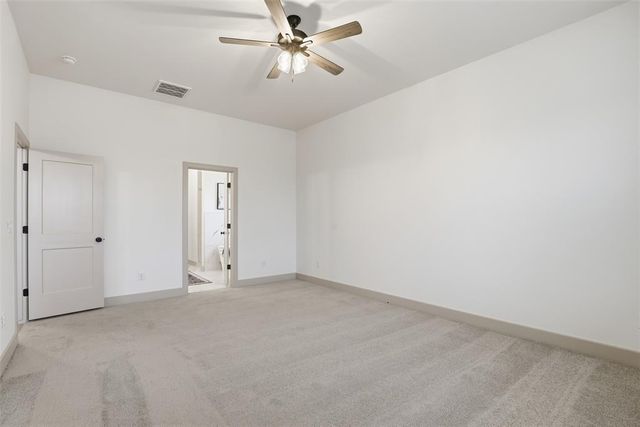 975 Hadley Lane, Tuttle, OK 73089